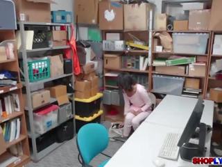 Крихітна коледж краля kat arina трахає в в офіс